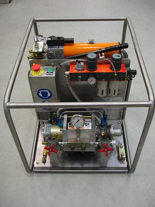 Sefydro, négociant en composants hydrauliques, est votre distributeur officiel pour la gamme des pompes RKP Moog.