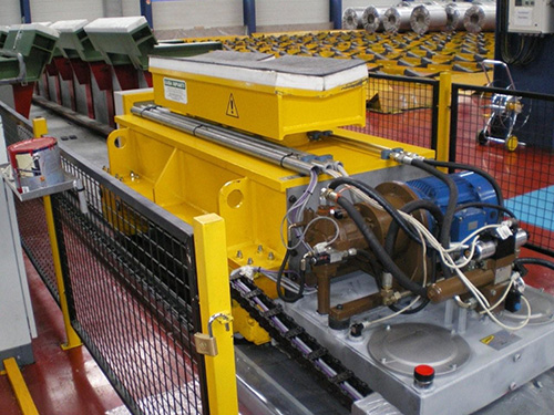 Sefydro, négociant en composants hydrauliques, est votre distributeur officiel pour la gamme des pompes RKP Moog.